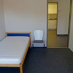 דלתות פנים ומטבחים